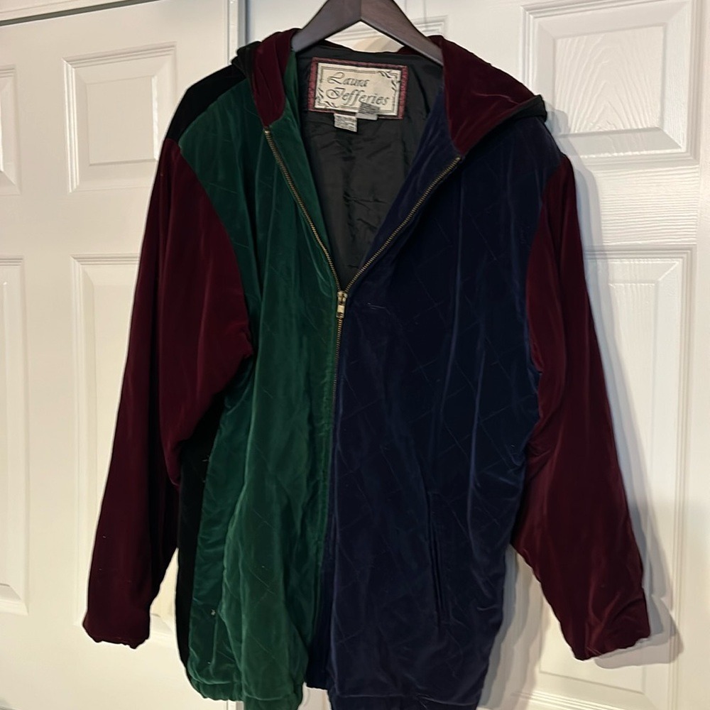 Vintage Laura Jeffries quilted velvety jacket size L